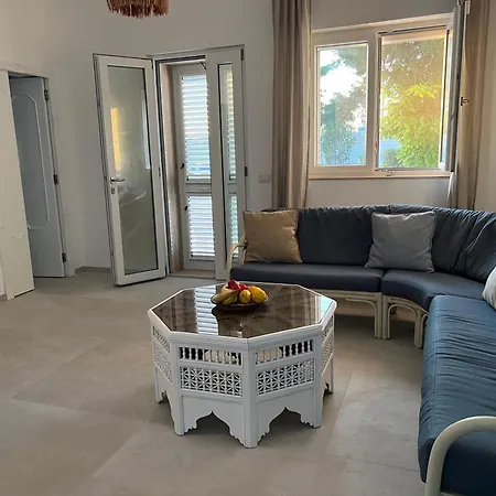 Casa Flavia